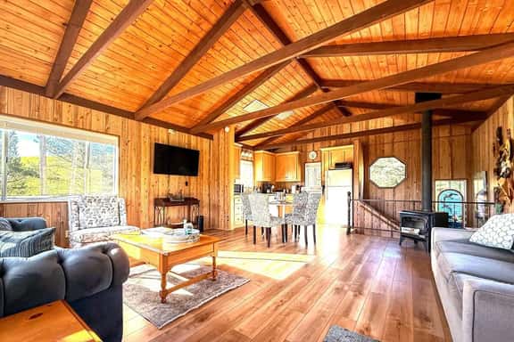 Coastal Cabin | King | Fire Pit | EV | Views - Image 1