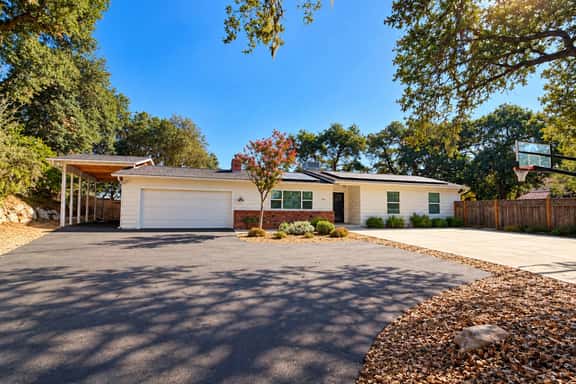 Valley View - EV, Hot Tub, Fire Pit, Game Room - Image 1