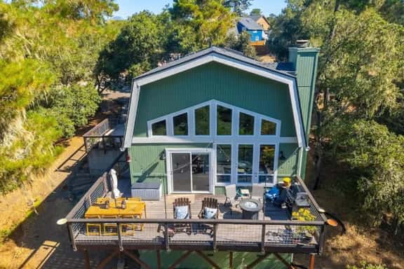 Coastal Retreat Big Sur Style • King Beds • EV+Pet - Image 1
